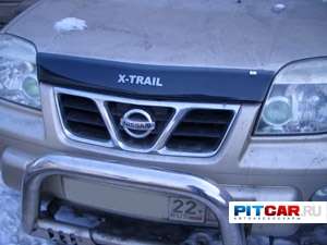 Дефлектор капота для Nissan X-Trail (2001-2007), с логотипом, черный, Sim